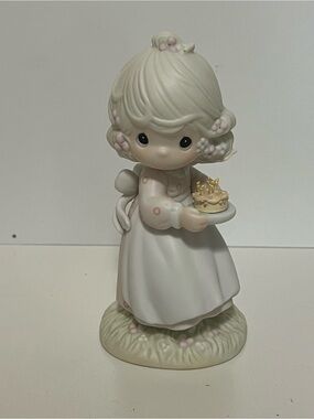 Precious Moments “May Your Birthday Be a Blessing” Figurine 1990